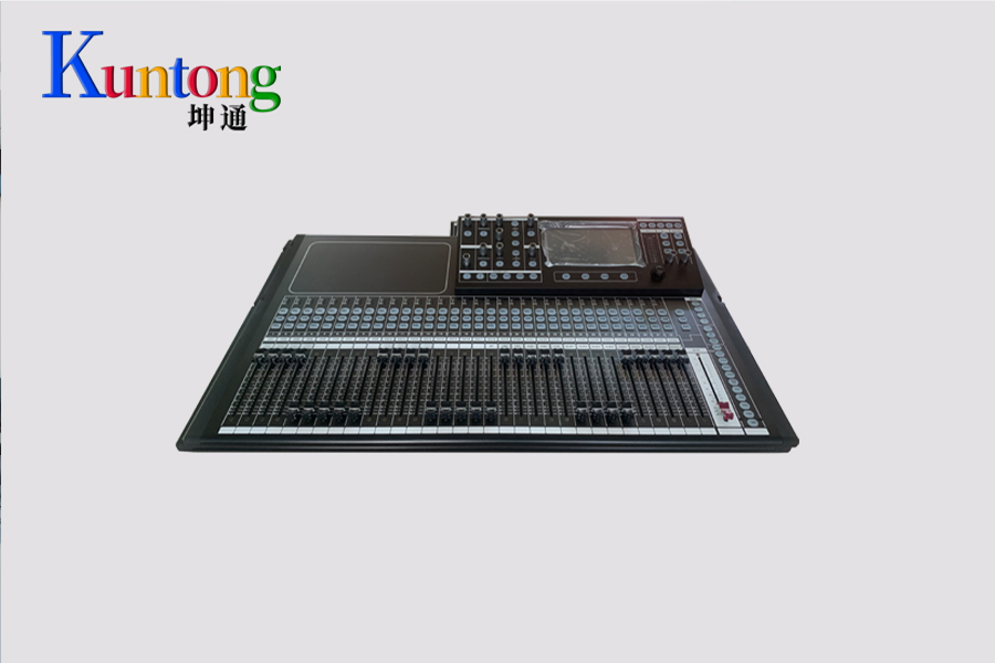 KTM-DMC-32数字调音台工业美学与人体工学设计